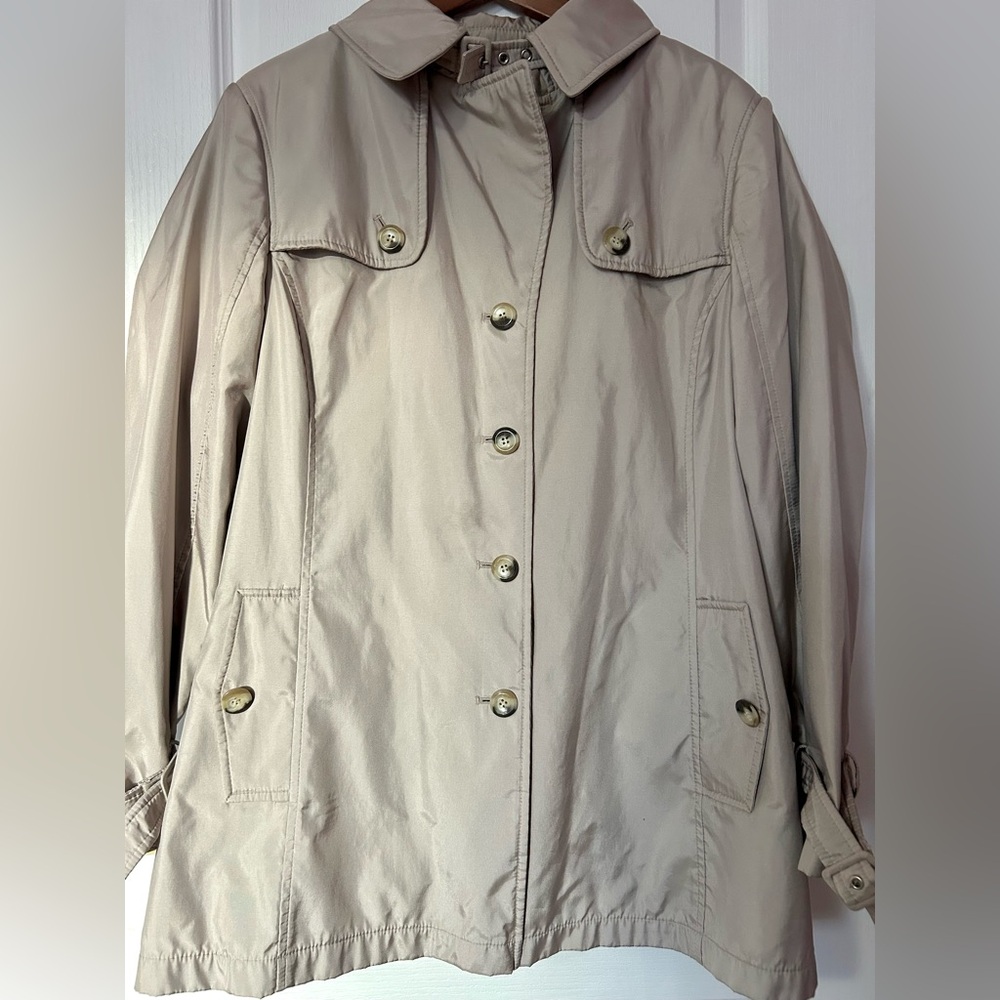 UTEX Women's Beige Jacket- Rain Coat Sz XL